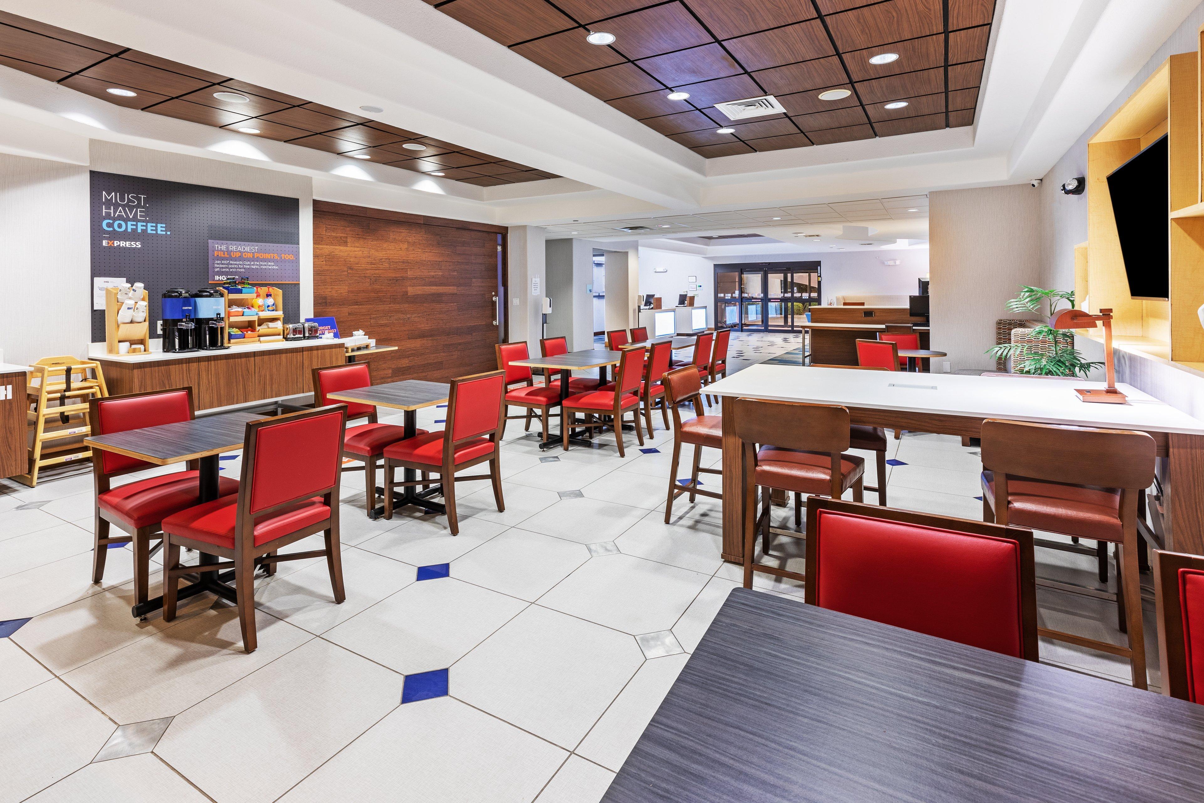 Holiday Inn Express Hotel & Suites Austin Ne-Hutto By Ihg Exterior photo