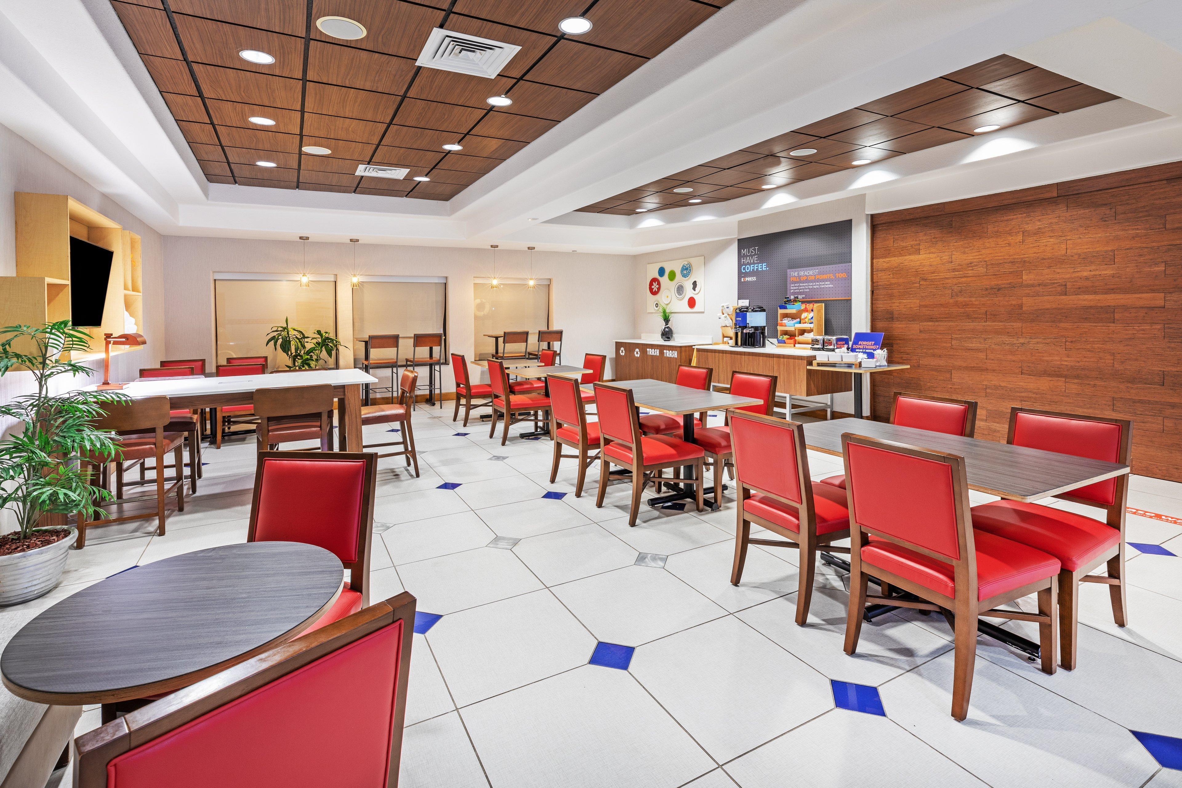 Holiday Inn Express Hotel & Suites Austin Ne-Hutto By Ihg Exterior photo