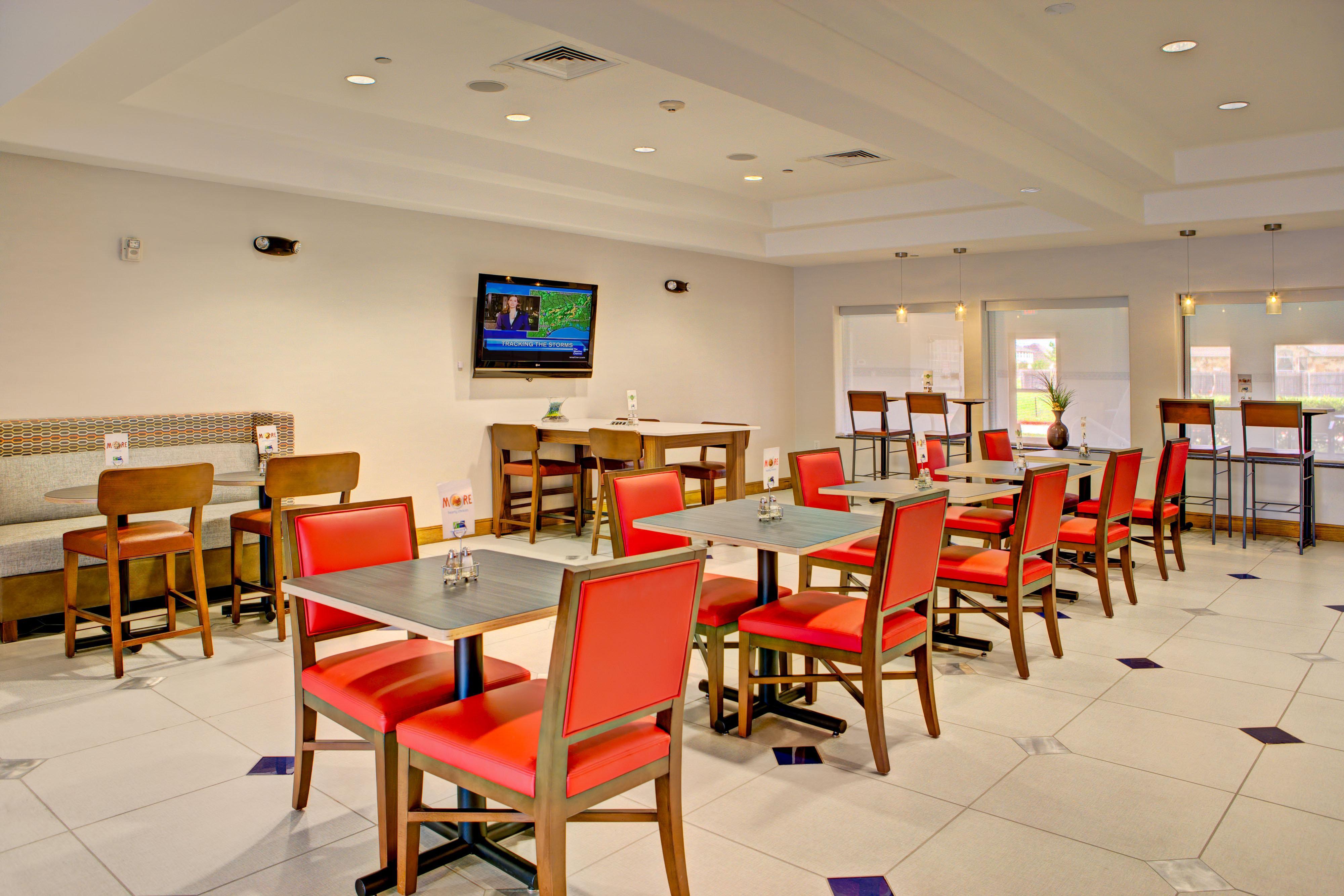 Holiday Inn Express Hotel & Suites Austin Ne-Hutto By Ihg Exterior photo
