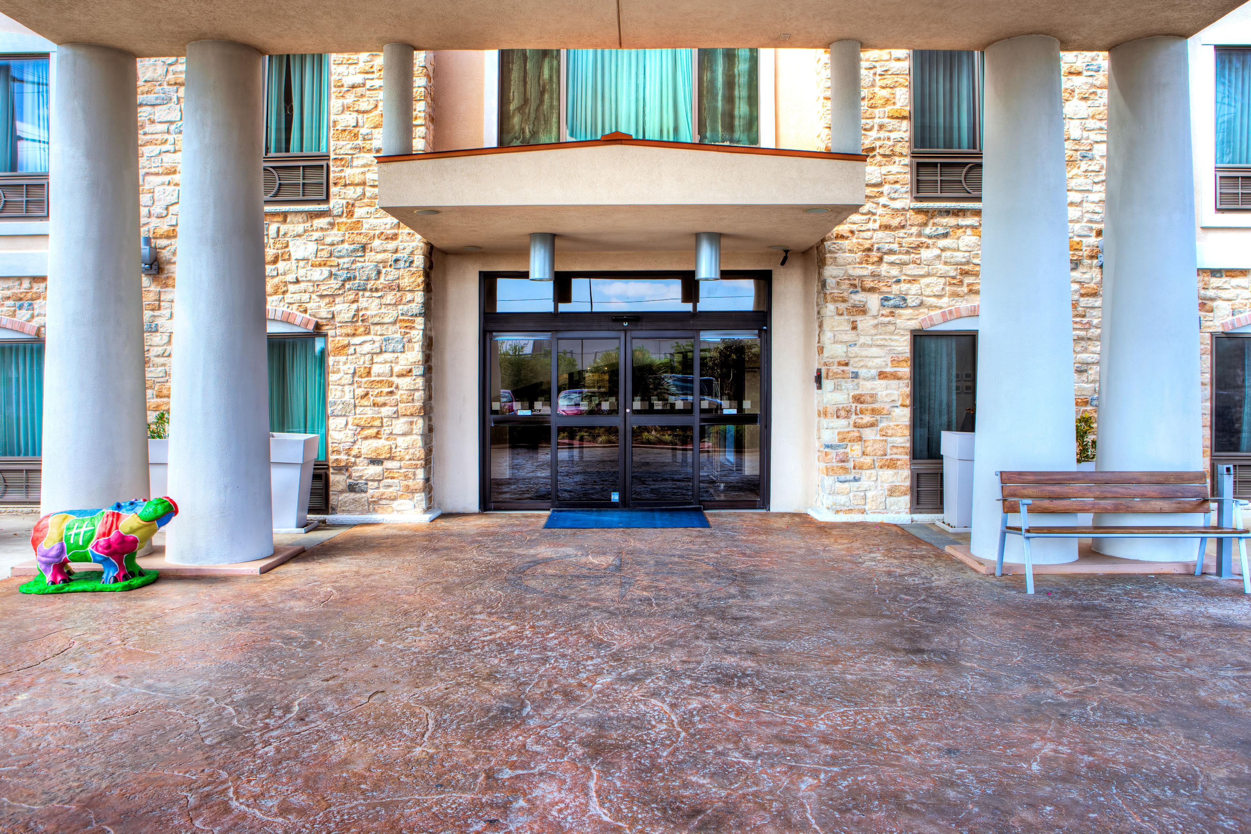 Holiday Inn Express Hotel & Suites Austin Ne-Hutto By Ihg Exterior photo